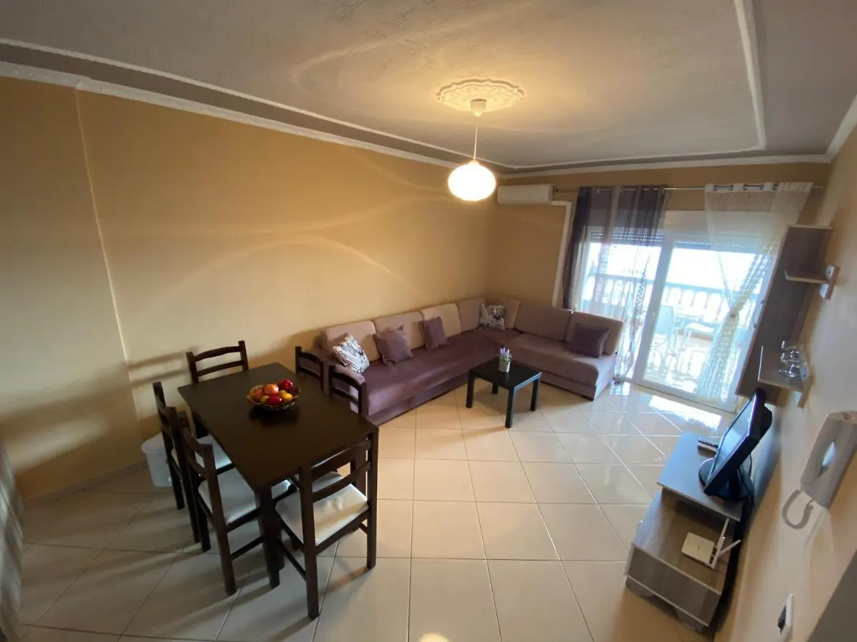 Ami'S Cozy Apartment Sarande